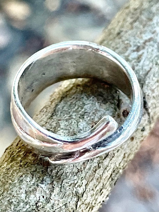 Sterling silver wrapped leaf ring