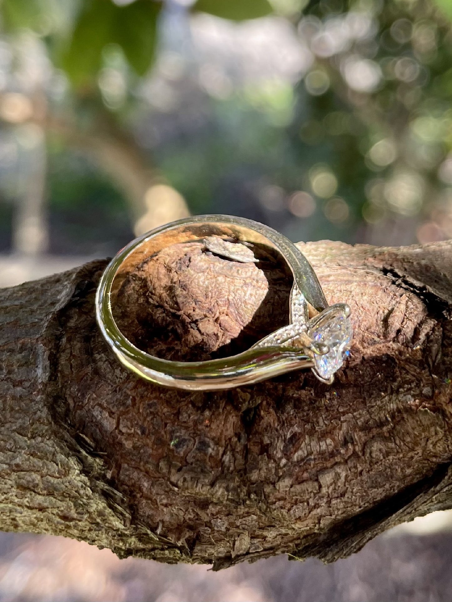 9ct Yellow Gold Lab Diamond Ring