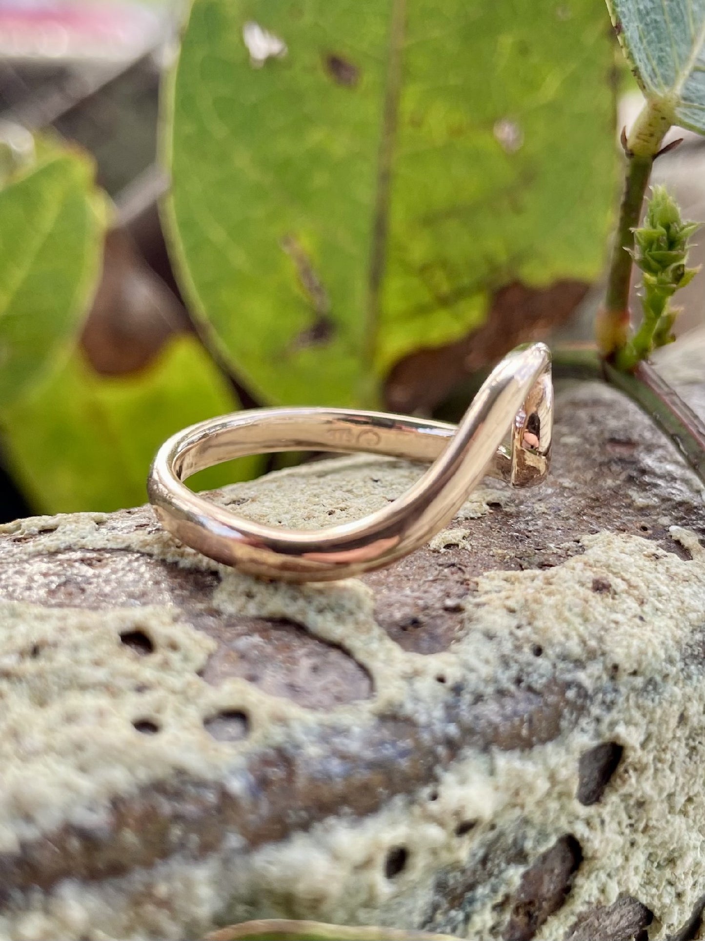 9ct Rose Gold Tall Wave Ring
