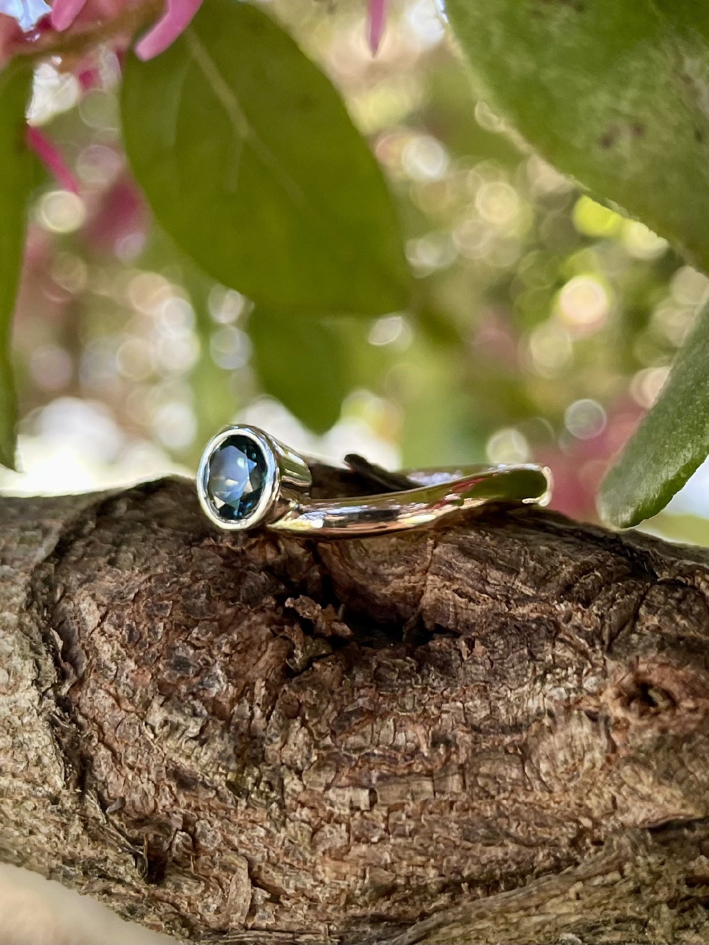 9ct Rose & White Gold Parti Sapphire Ring