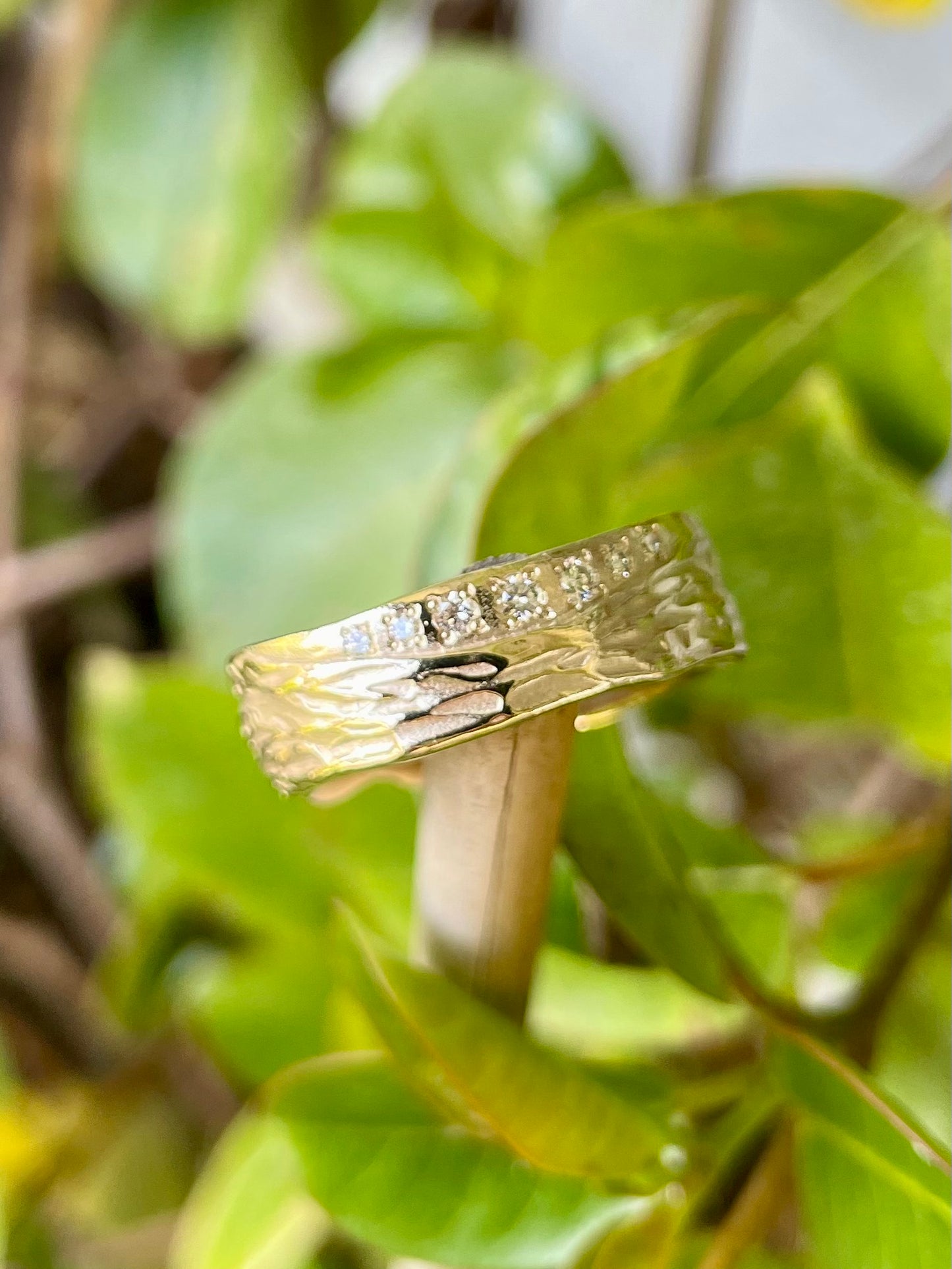 9ct Yellow Gold Diamond 'Molten' Ring