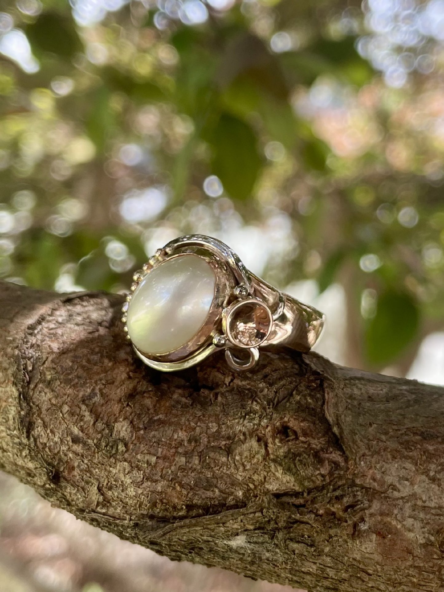 9ct Rose & White Gold Mabe Pearl 'Deco' Ring