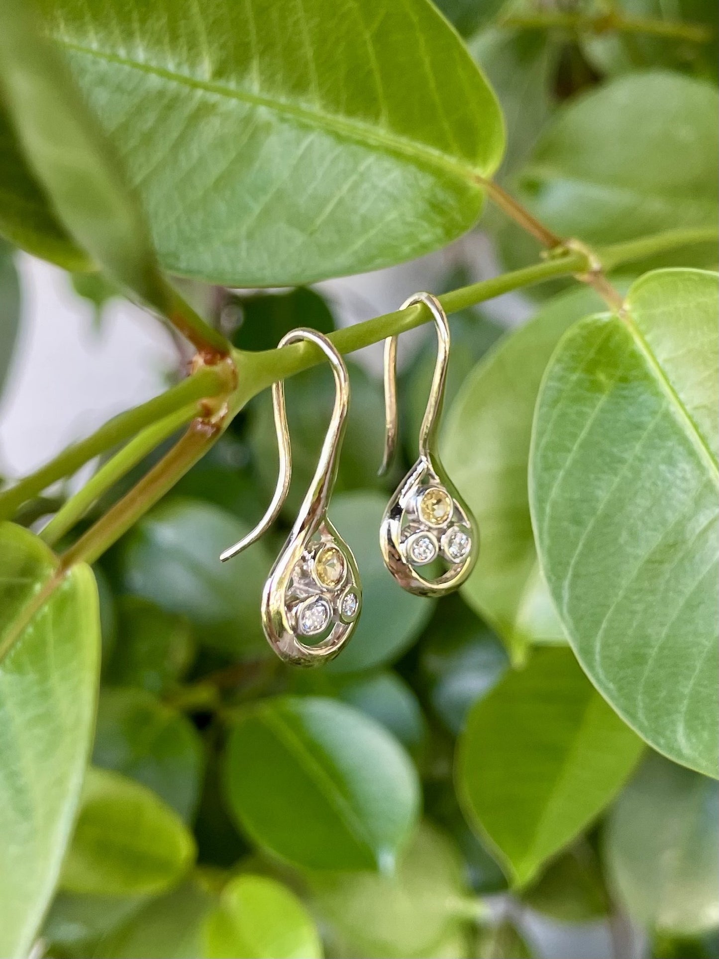 9ct Yellow/White Gold Yellow Sapphire & Diamond Drop Earrings