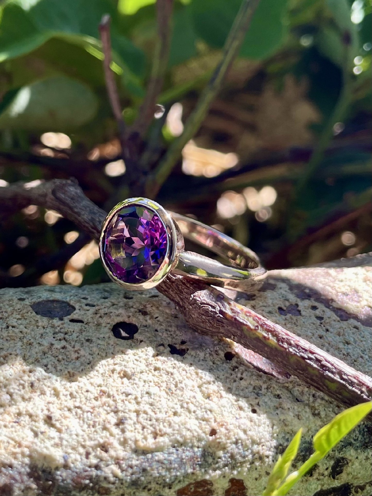 9ct Rose Gold Single Bezel Amethyst Ring
