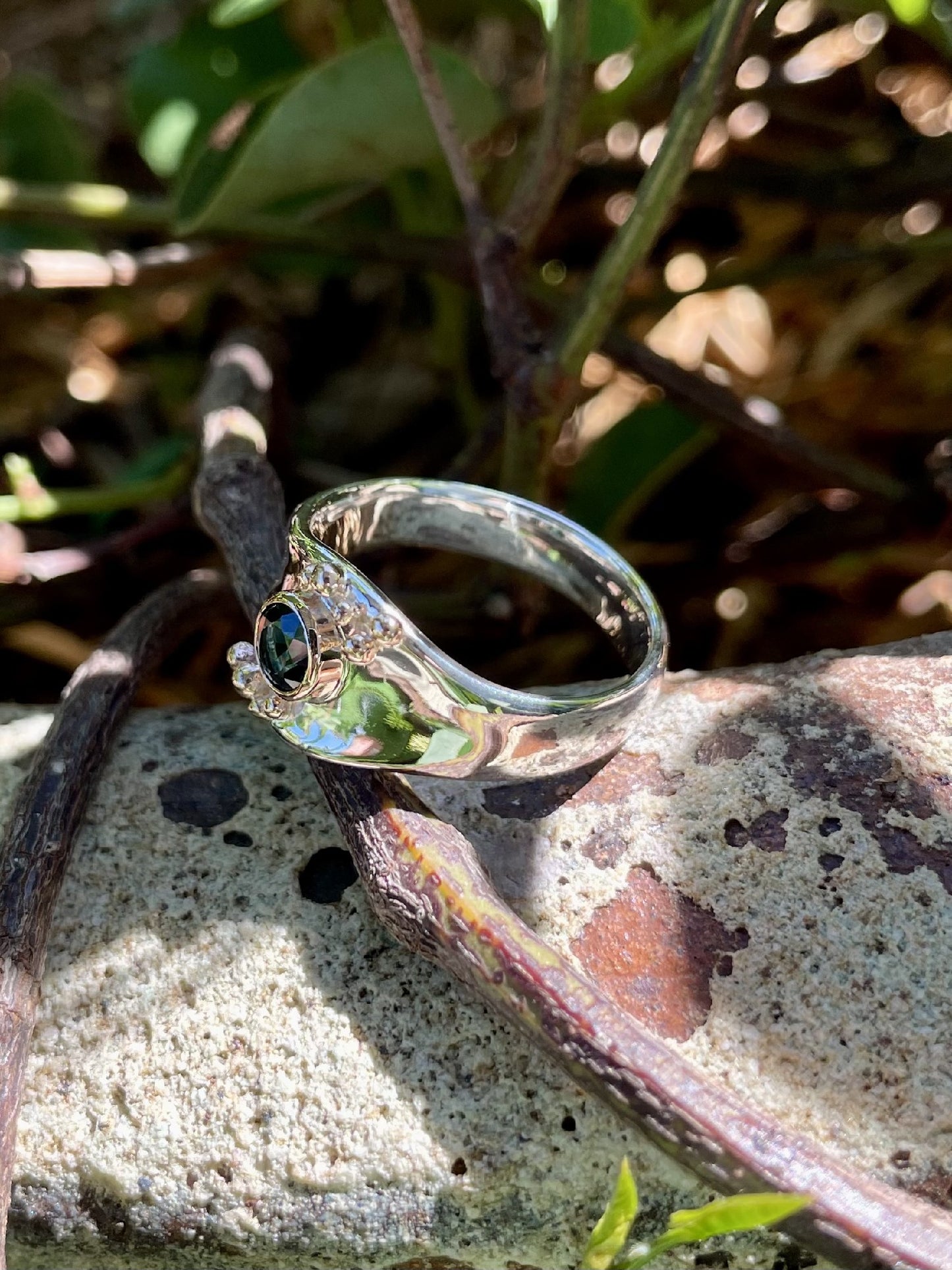 Sterling Silver & 9ct Rose Gold Green Sapphire Concave Ring