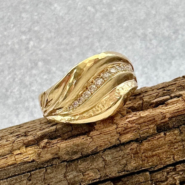 9ct Yellow Gold Diamond Ring