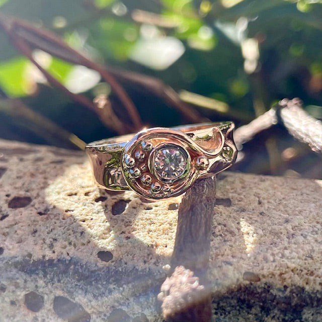 9RW Dia swirl Ring