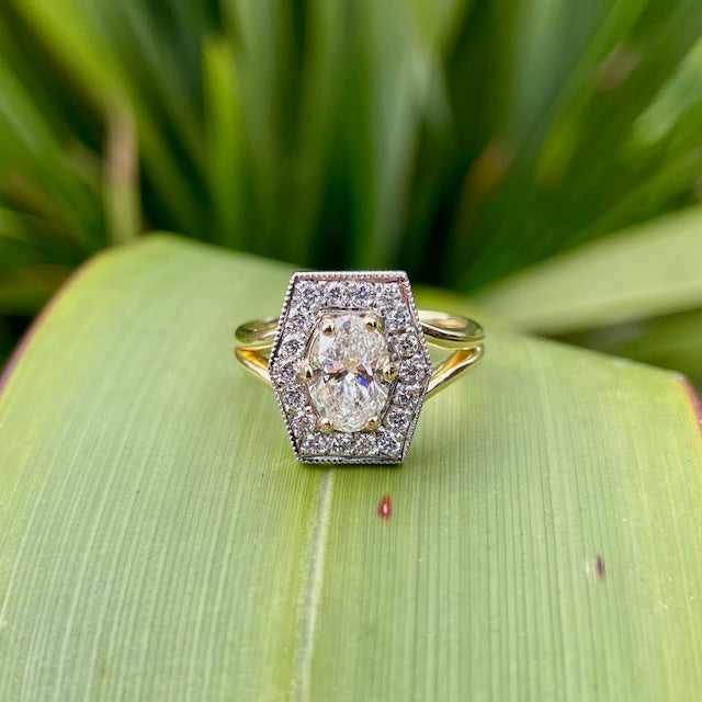 18ct Yellow and White gold claw set oval Lab grown Diamond hexagon shape halo