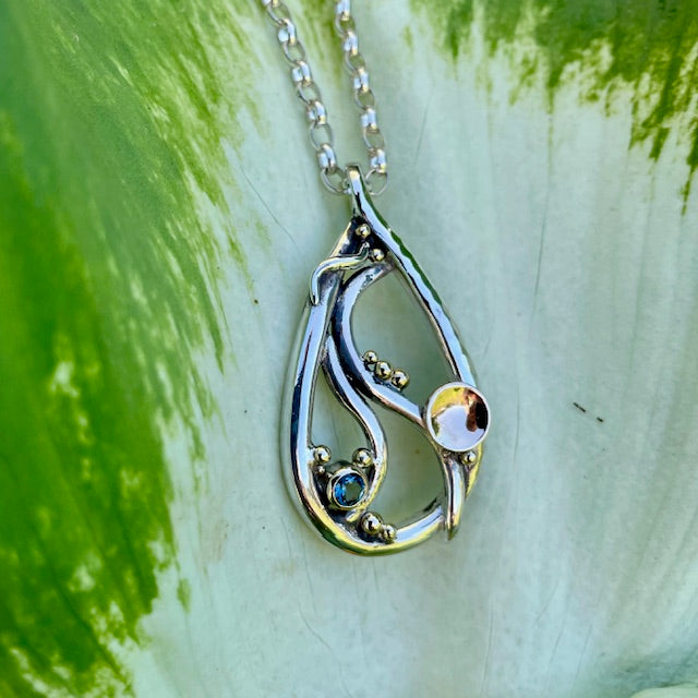 Sterling Silver and 9ct Yellow gold London Blue Pendant