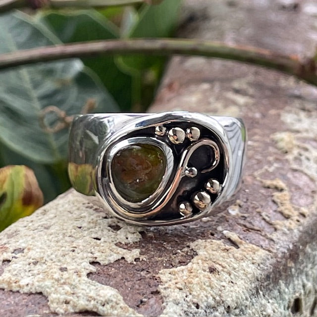 Sterling Silver Tourmaline with 9ct yellow gold wire work on a wide band Ring