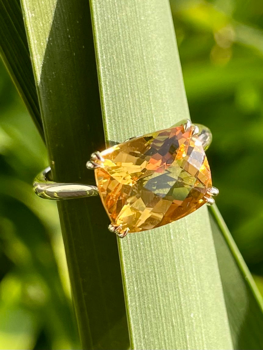 9Y Dia/Citrine TDW 0.030ct