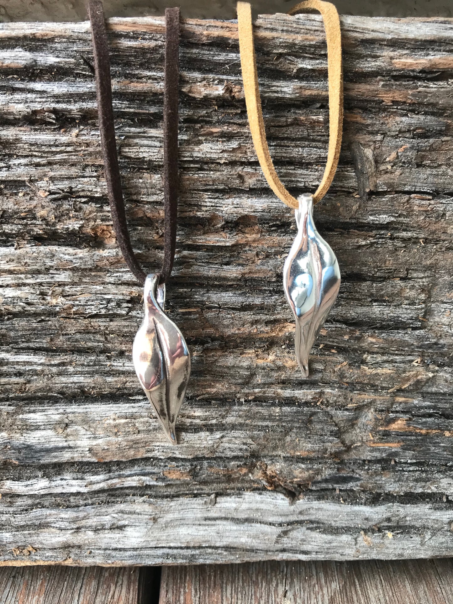 Sterling Silver Gum leaf pendant (L2)