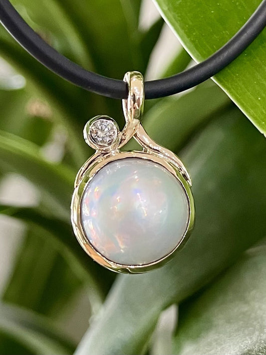 9ct Yellow Gold Pearl and Diamond Pendant
