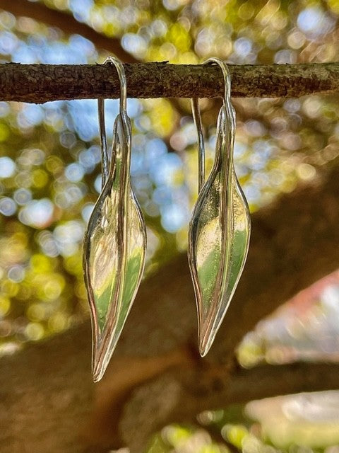 Sterling silver small leaf earrings