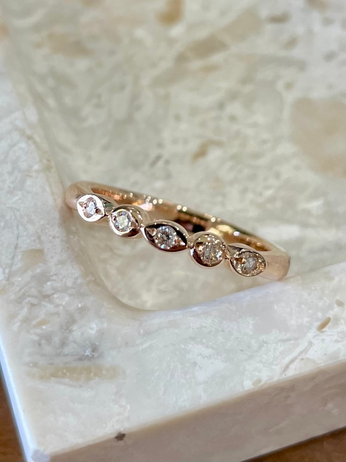 9ct Rose gold five diamond wedder - round/marquise