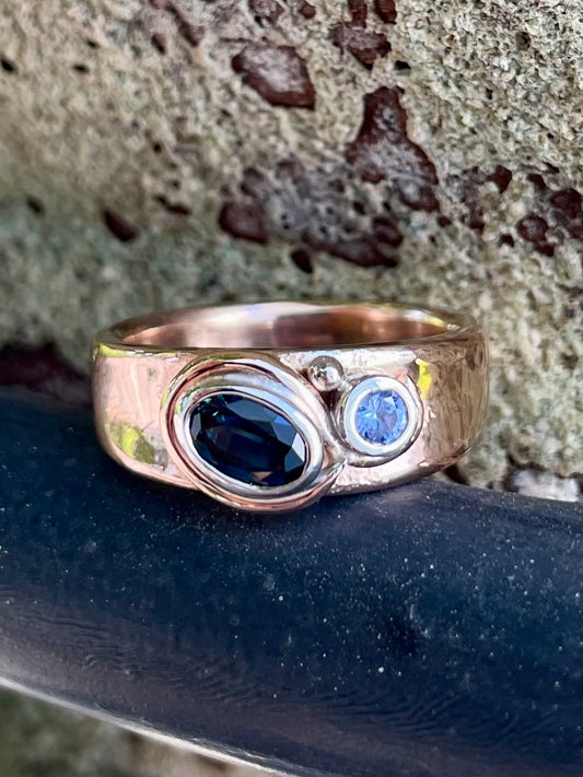 9ct Rose and White Gold Blue and Ceylonese Sapphire Ring