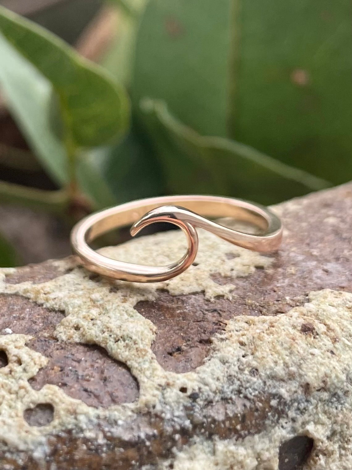 9ct Rose Gold Wave Ring