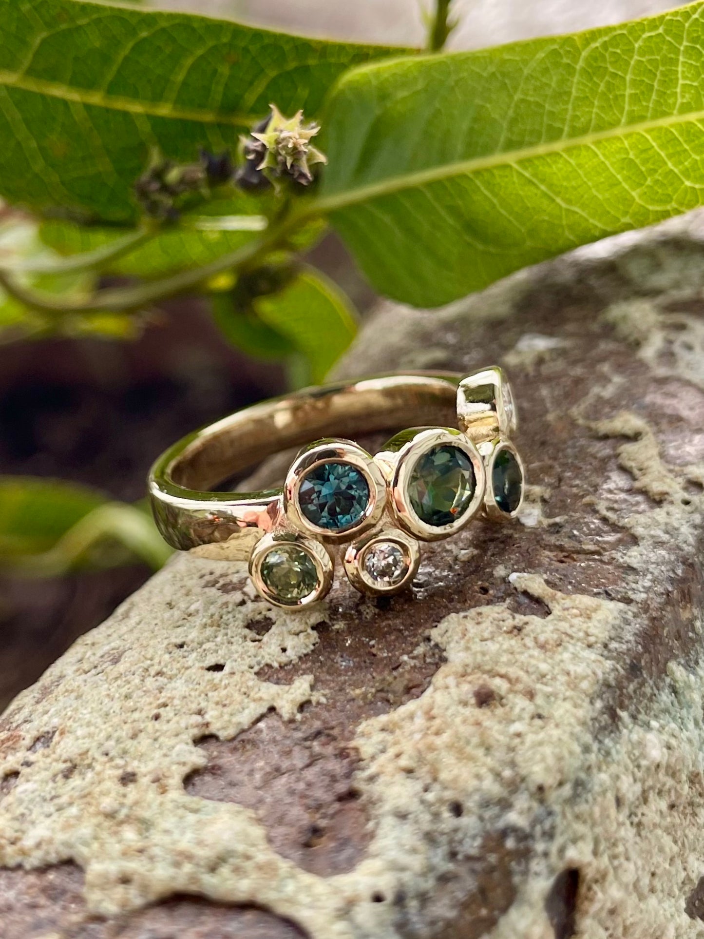 9ct Yellow Gold Green Teal Sapphire & Diamond 'Scatter' Ring