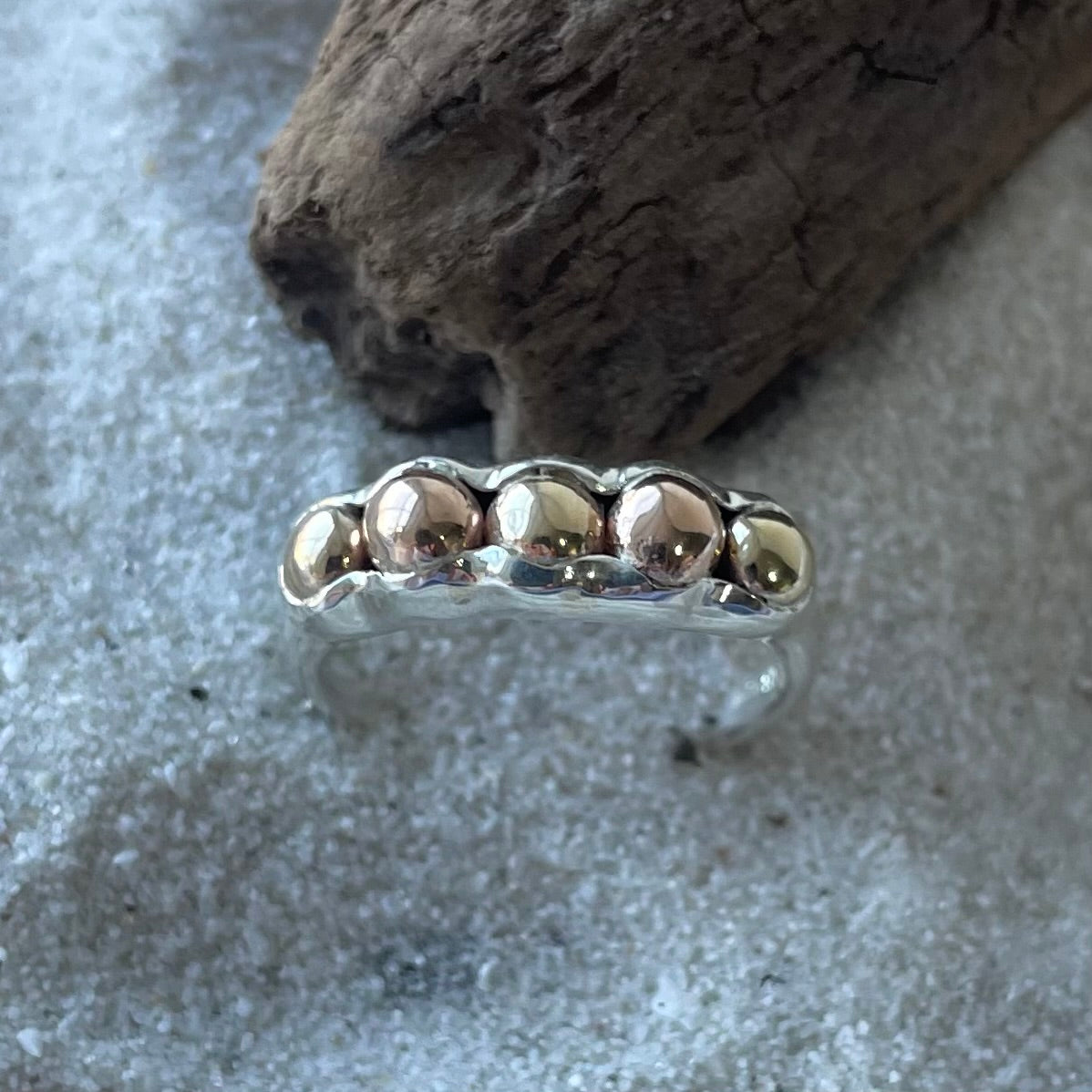 Stirling silver and 9ct yellow and rose gold pod ring