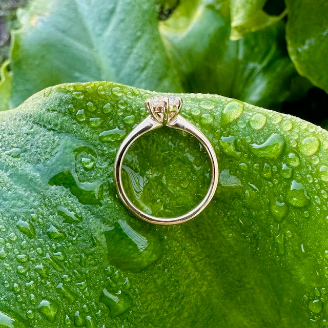 18ct Yellow Gold 6 claw 1.02ct Diamond Ring 