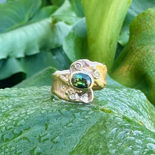 9ct Yellow gold, Green Sapphire and diamond molten style ring 