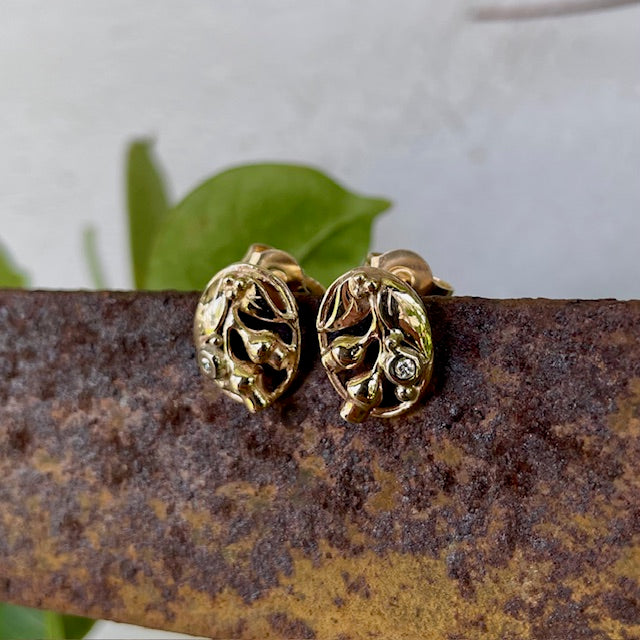 9ct Yellow and White gold Gumnut and leaf stud diamond earrings