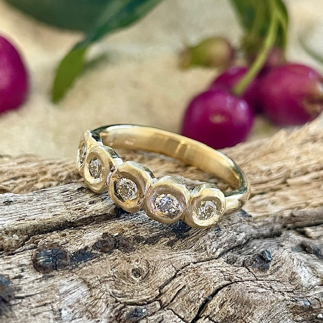 9ct Yellow Gold and Diamond Ring