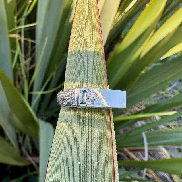 Sterling silver, 9ct yellow gold, Sapphire and diamond sandcast signet ring