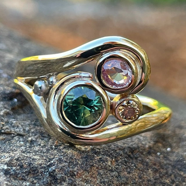 9ct Yellow Gold Green Sapphire & Australian Chocolate Diamond Ring