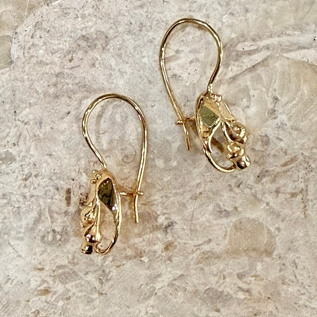 9ct Yellow Gold Gumnut & Leaf Drop Earring