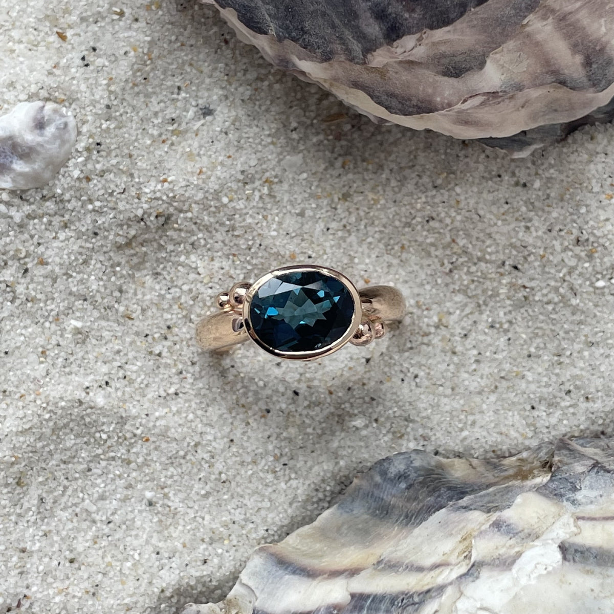 9ct Rose Gold London Blue Topaz Ring