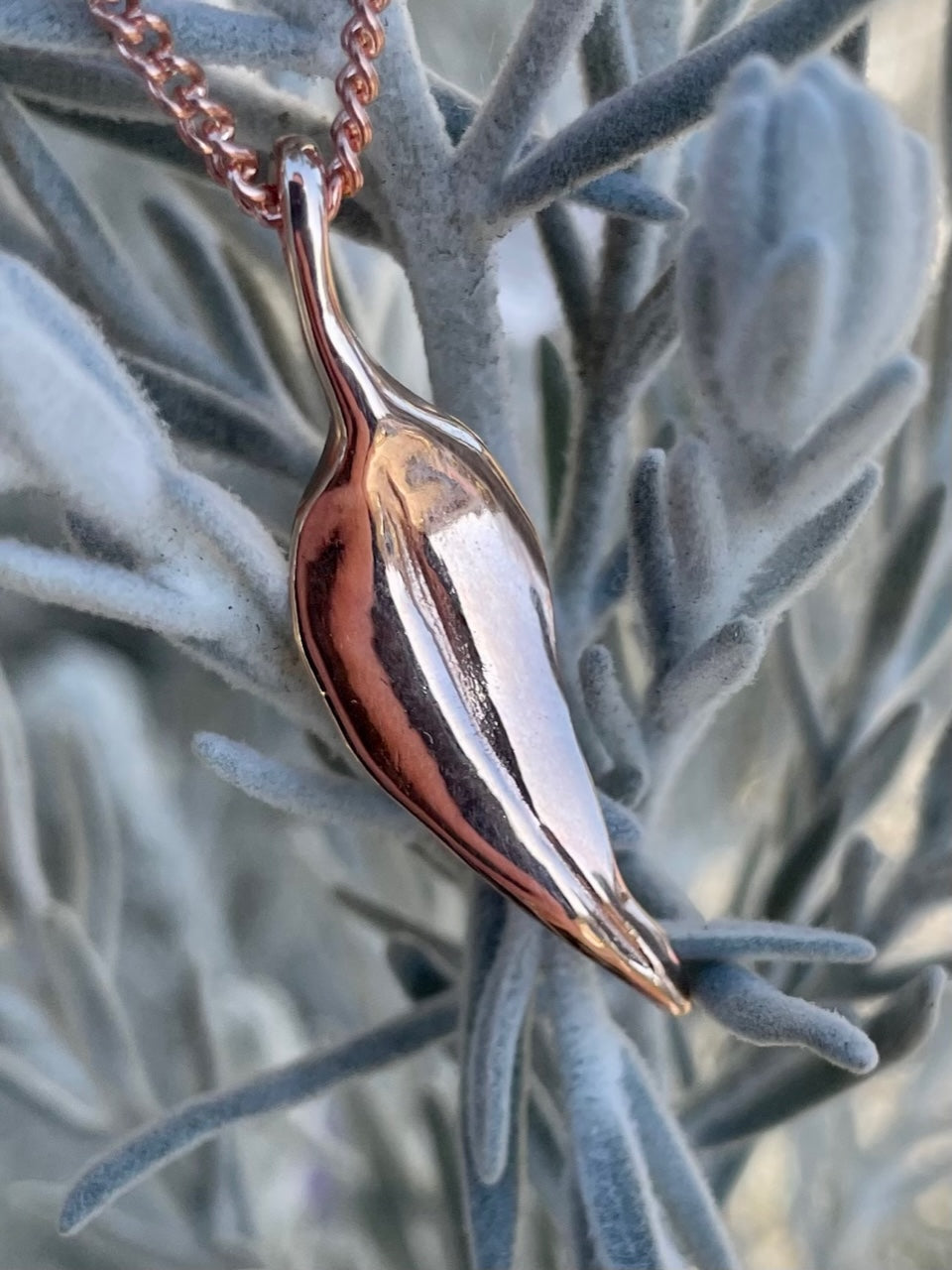 9ct rose gold Gum leaf pendant (L1)