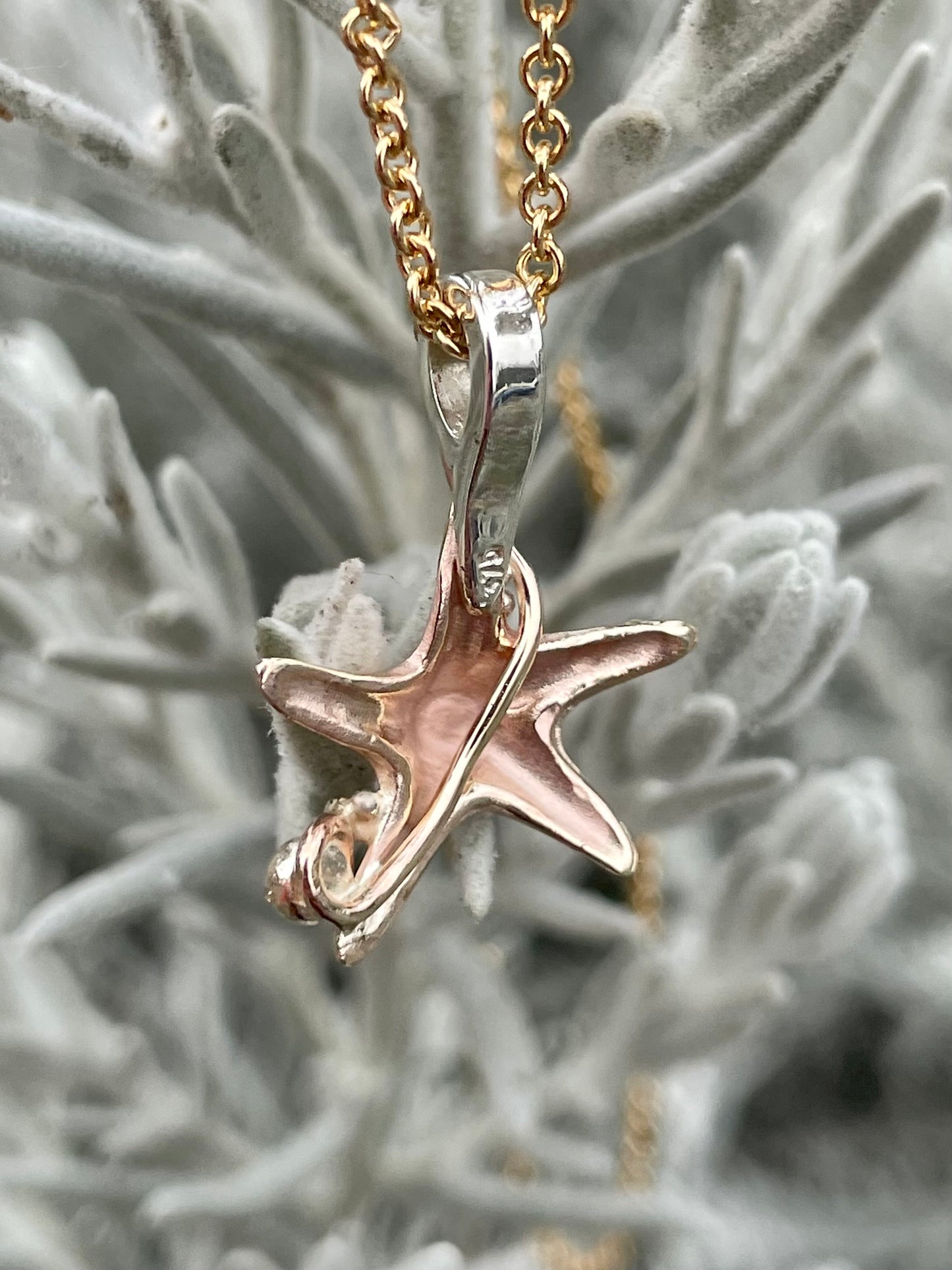 9ct Yellow & White Gold Diamond Starfish Pendant