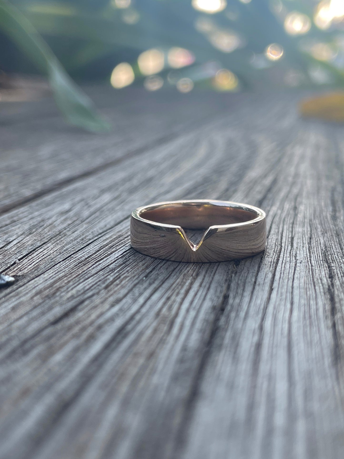 9ct Rose Gold Ring with V Shape Cut Out
